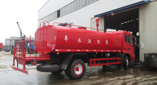 東風天錦灑水車︱12噸灑水車圖片