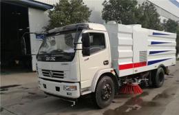 東風(fēng)多利卡洗掃車︱8噸洗掃車