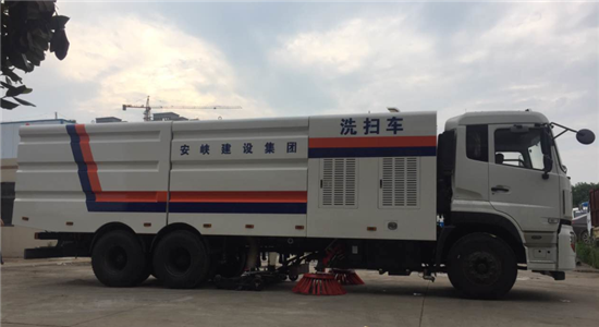 東風天龍洗掃車︱20噸洗掃車圖片