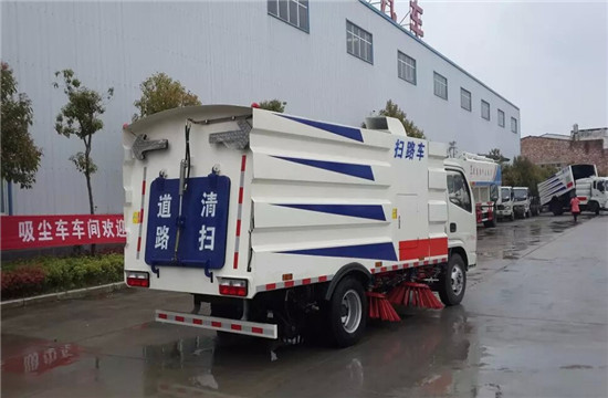 東風福瑞卡掃路車圖片