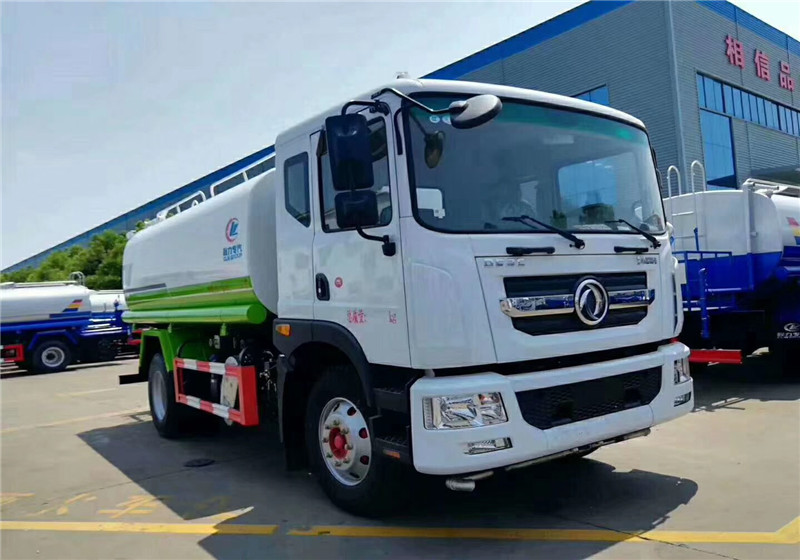 東風D9多利卡灑水車︱15噸灑水車圖片