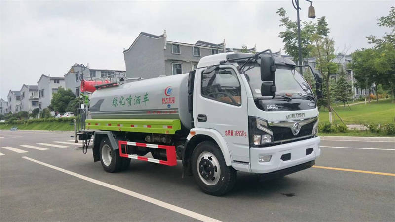 9.2方東風綠化噴灑車廠家在哪 9.2方東風綠化噴灑車廠家在哪